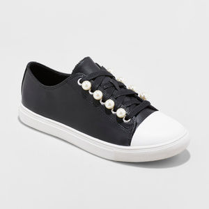 Mossimo Black & White Faux-Pearl Sneakers